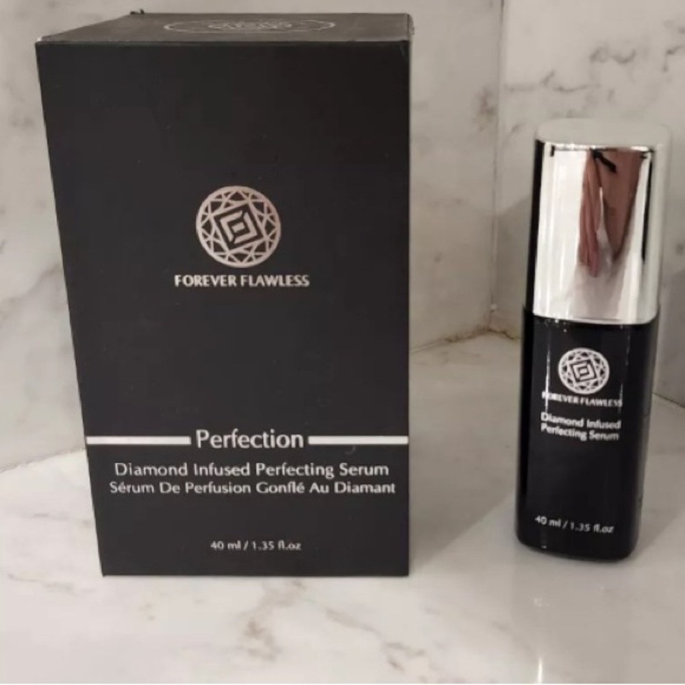 Forever Flawless Diamond Infused Perfecting Serum -